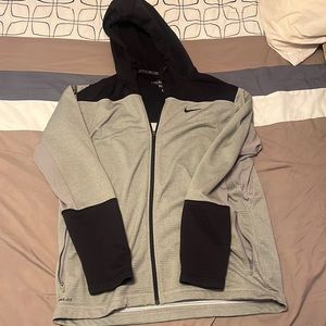 XL, Gray, Nike Therma-Fit zip-up Hoodie w/ zip-up pockets